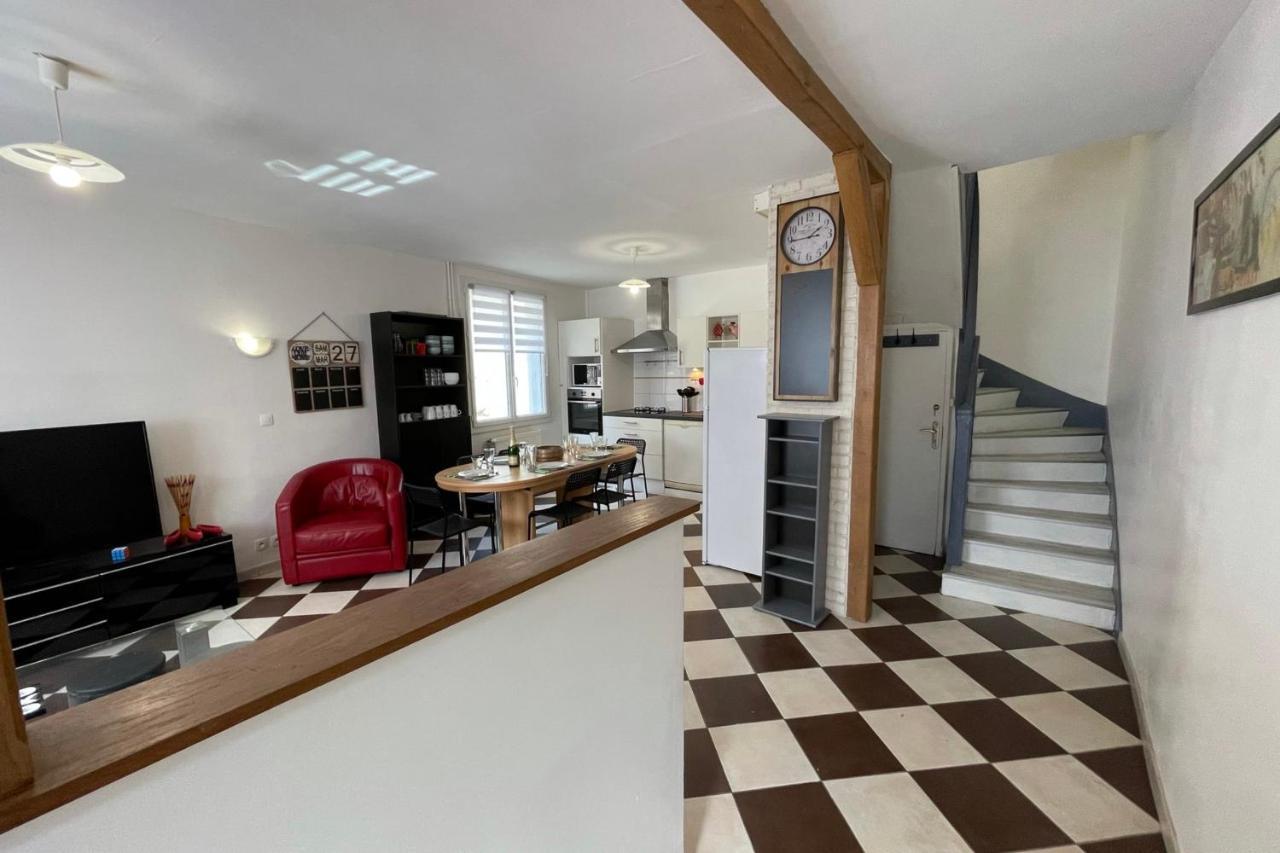 Town House In The Heart Of The Cher Valley Near Amboise Vila Blere Exterior foto